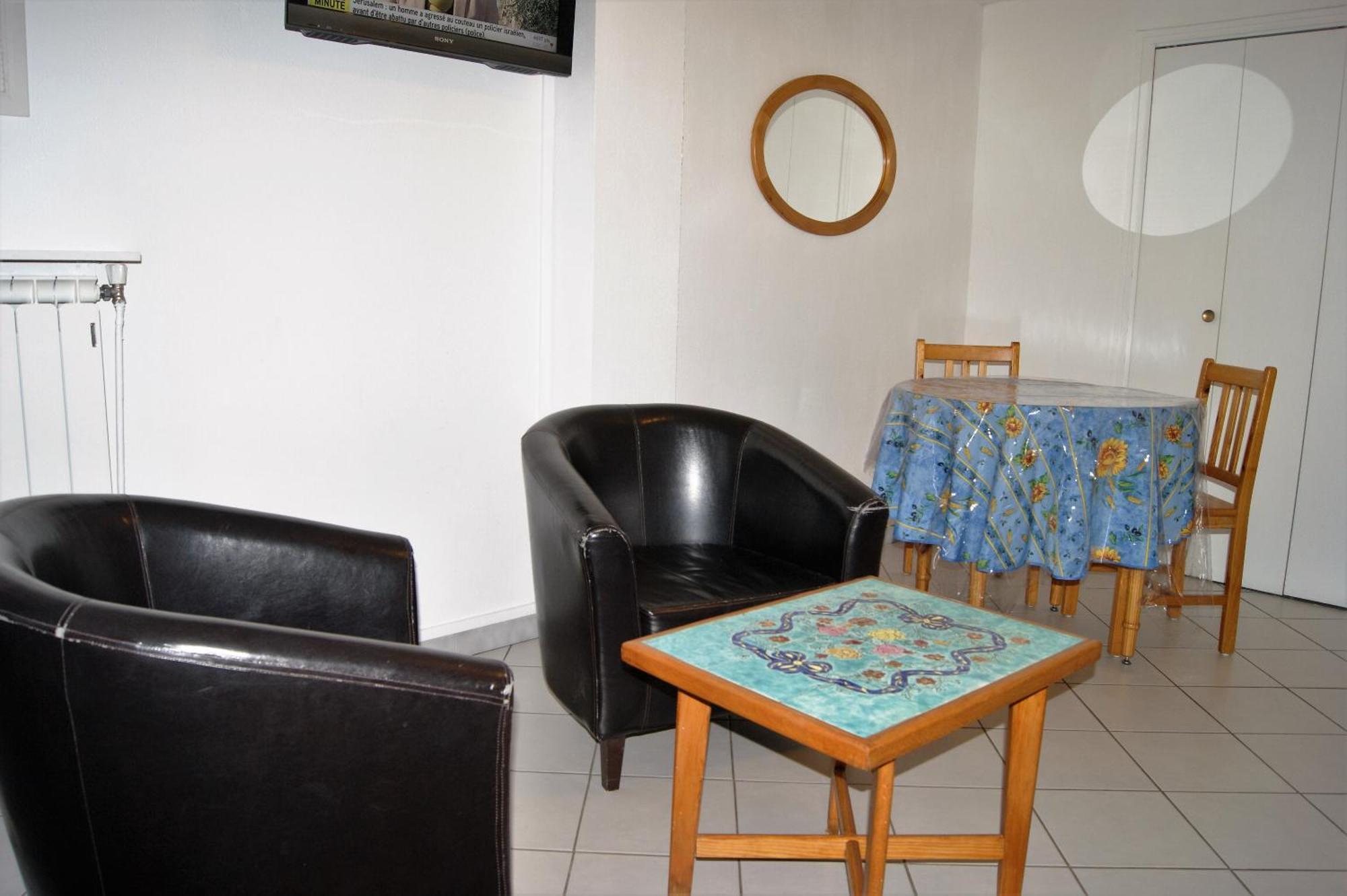 Studio 150 M De La Mer Six-Fours-les-Plages Dış mekan fotoğraf