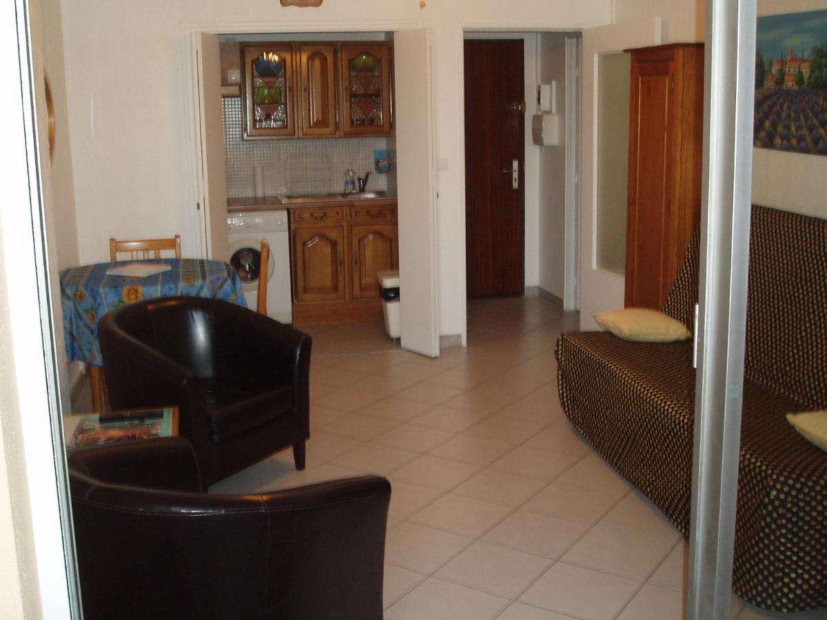 Studio 150 M De La Mer Six-Fours-les-Plages Dış mekan fotoğraf